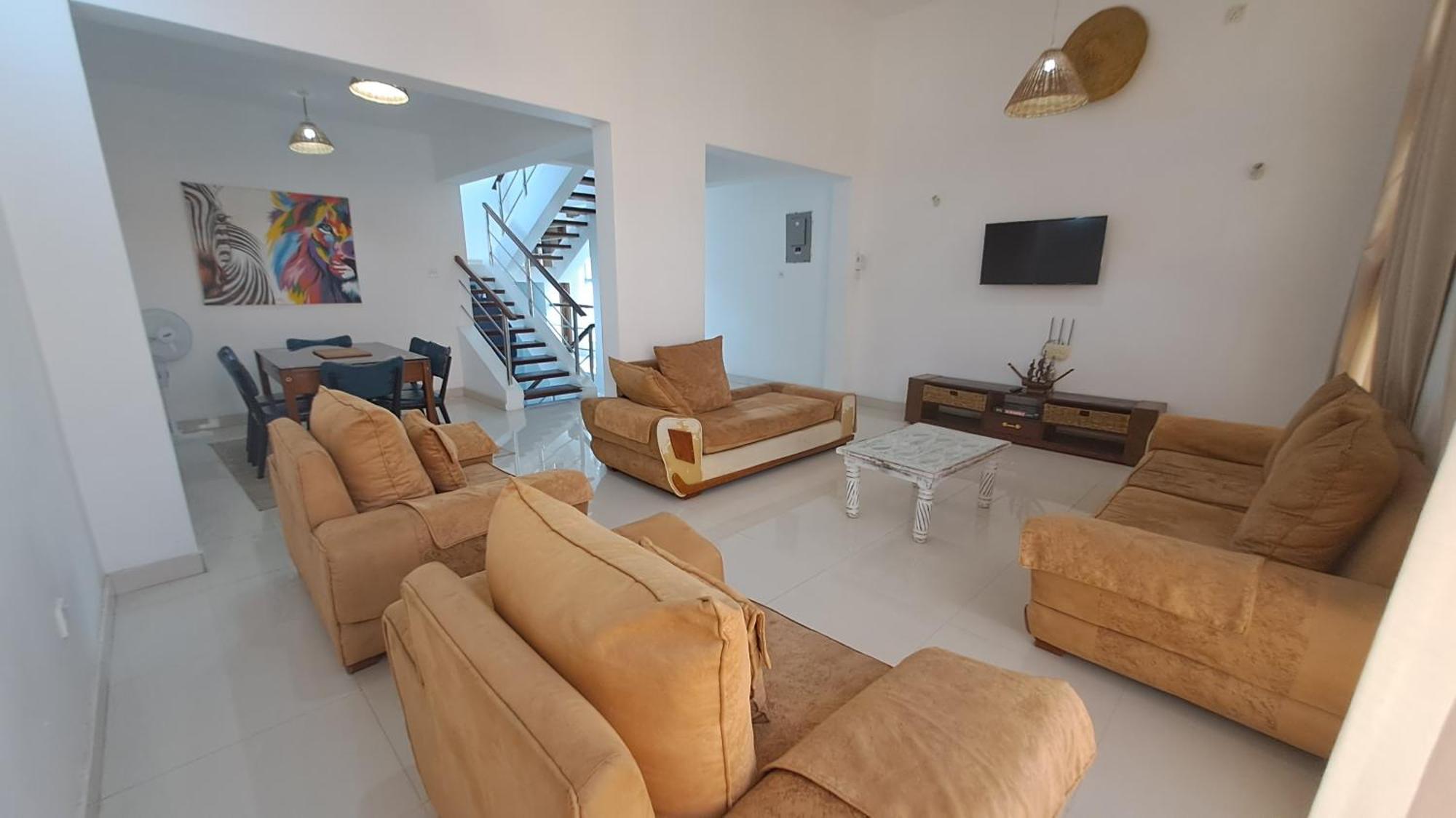 Ary Homestay Nyali- Behind City Mall Nyali Beach Exterior photo